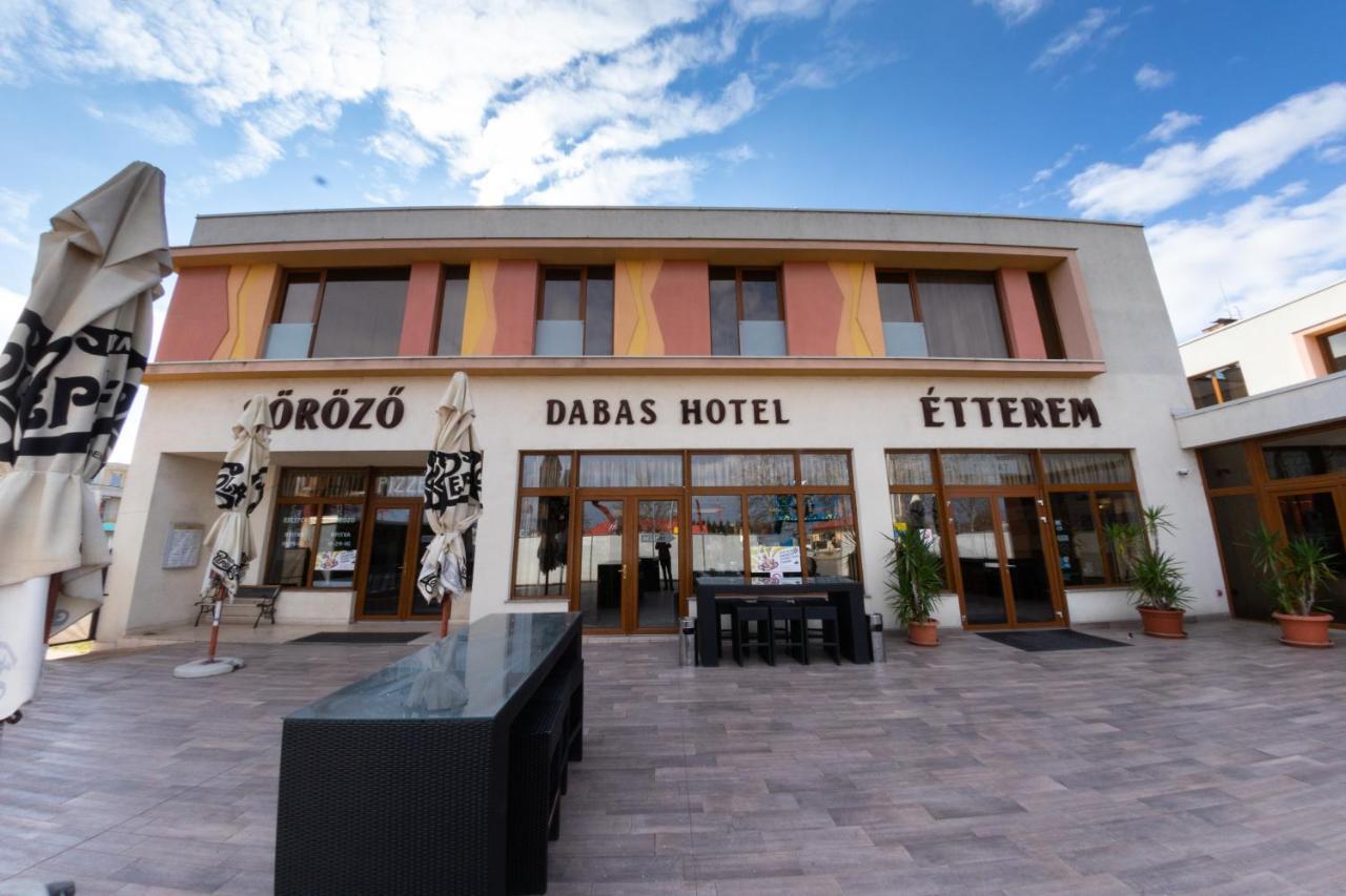 Dabas Hotel Buitenkant foto